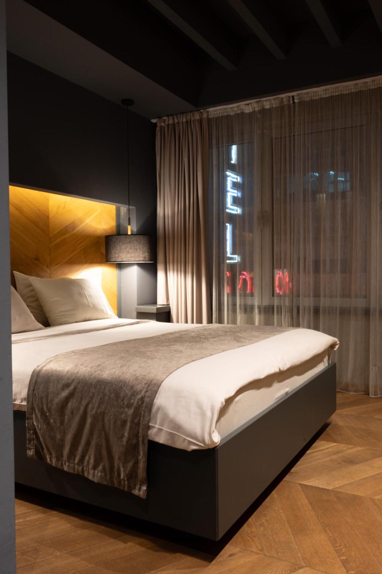 Hotel London B&B Skopje Bagian luar foto