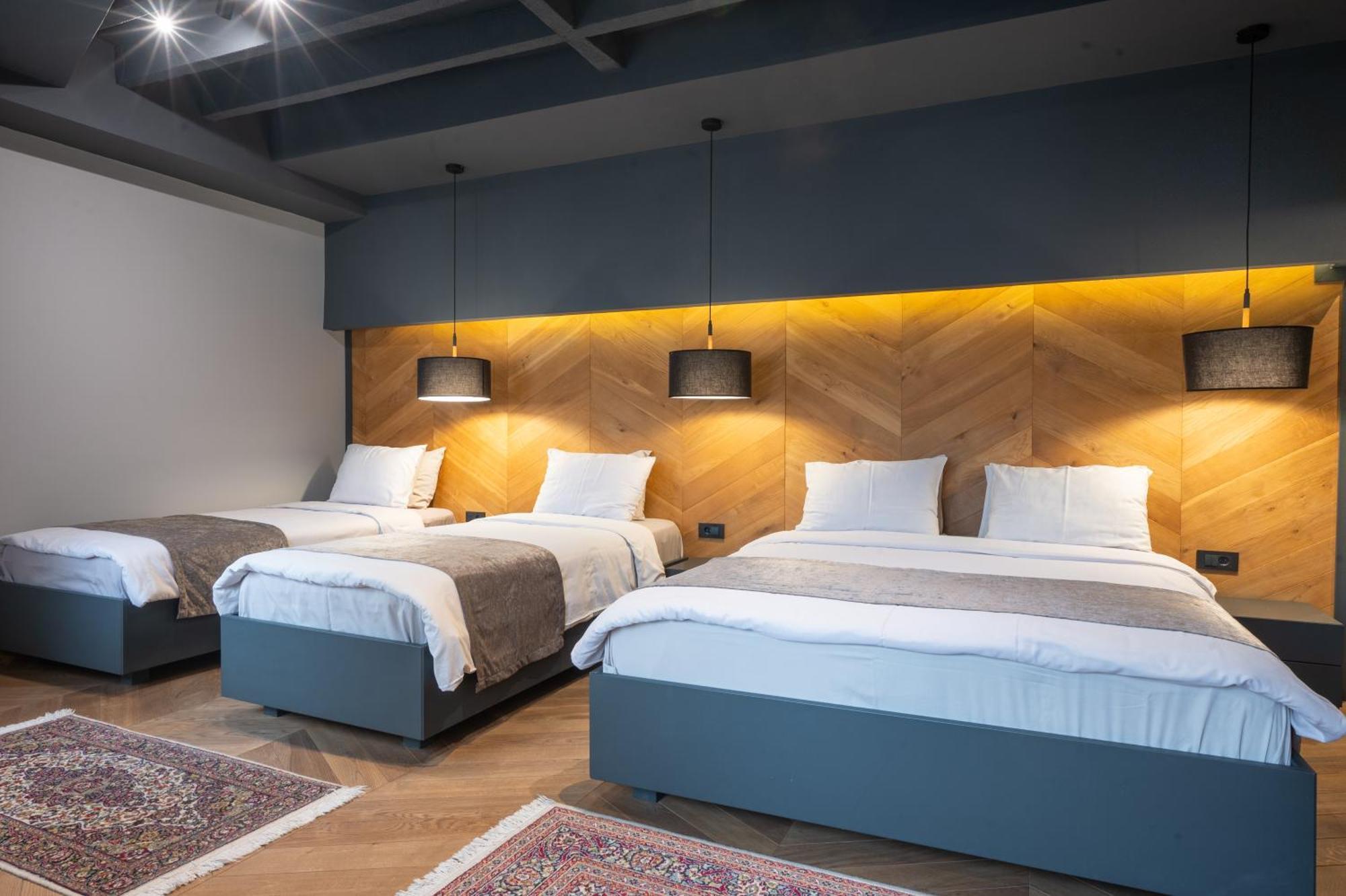 Hotel London B&B Skopje Bagian luar foto