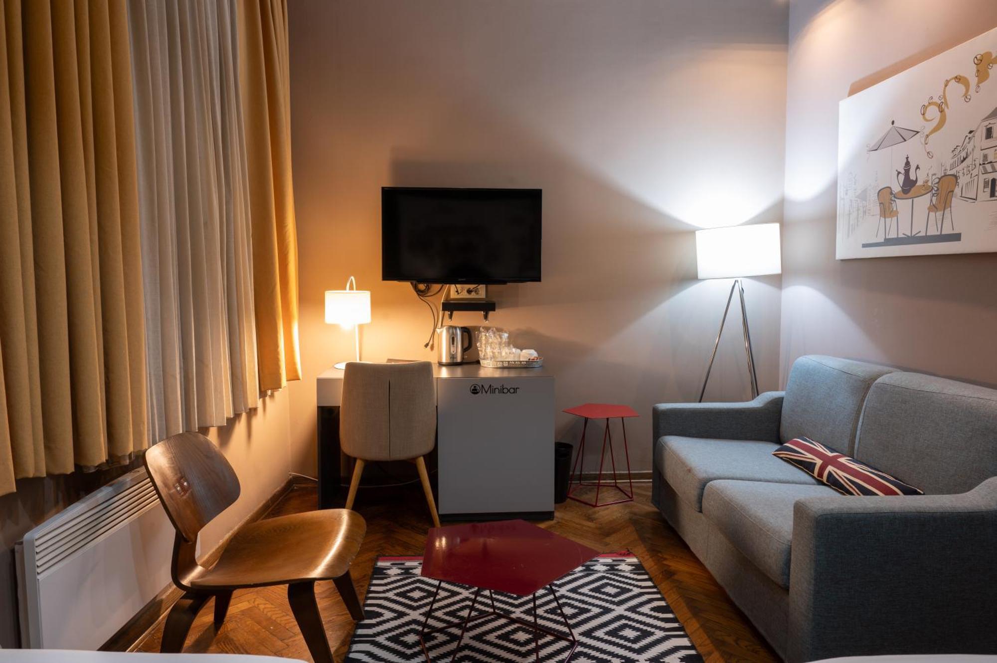Hotel London B&B Skopje Bagian luar foto