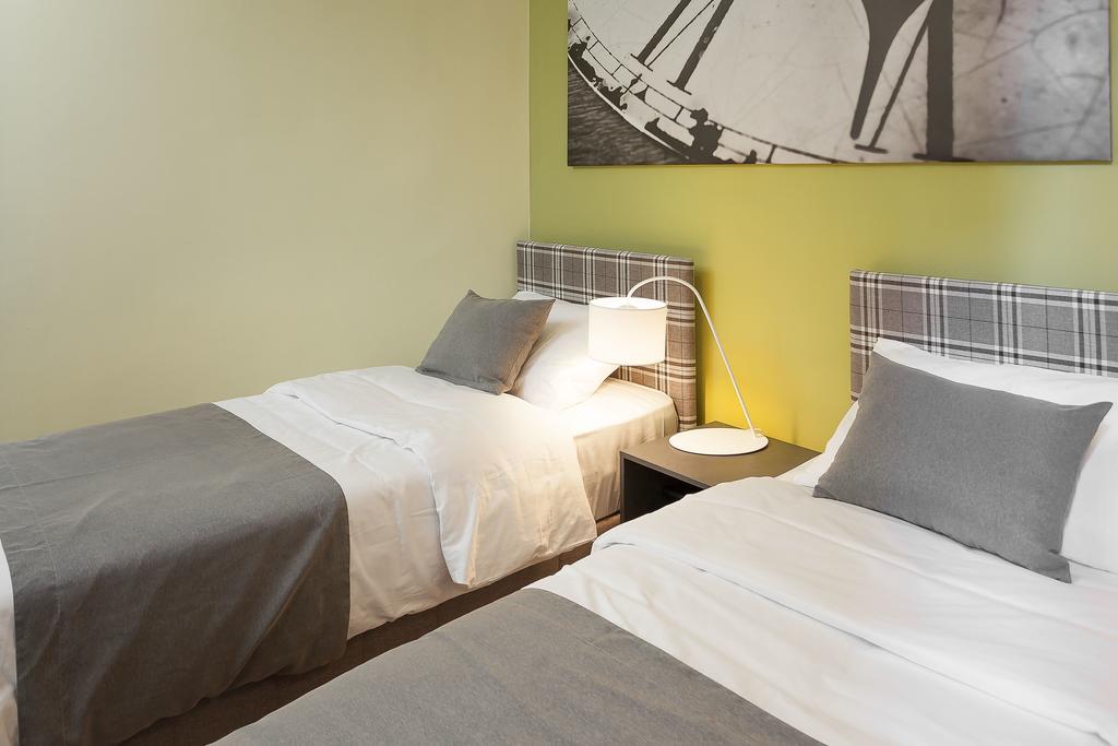 Hotel London B&B Skopje Ruang foto